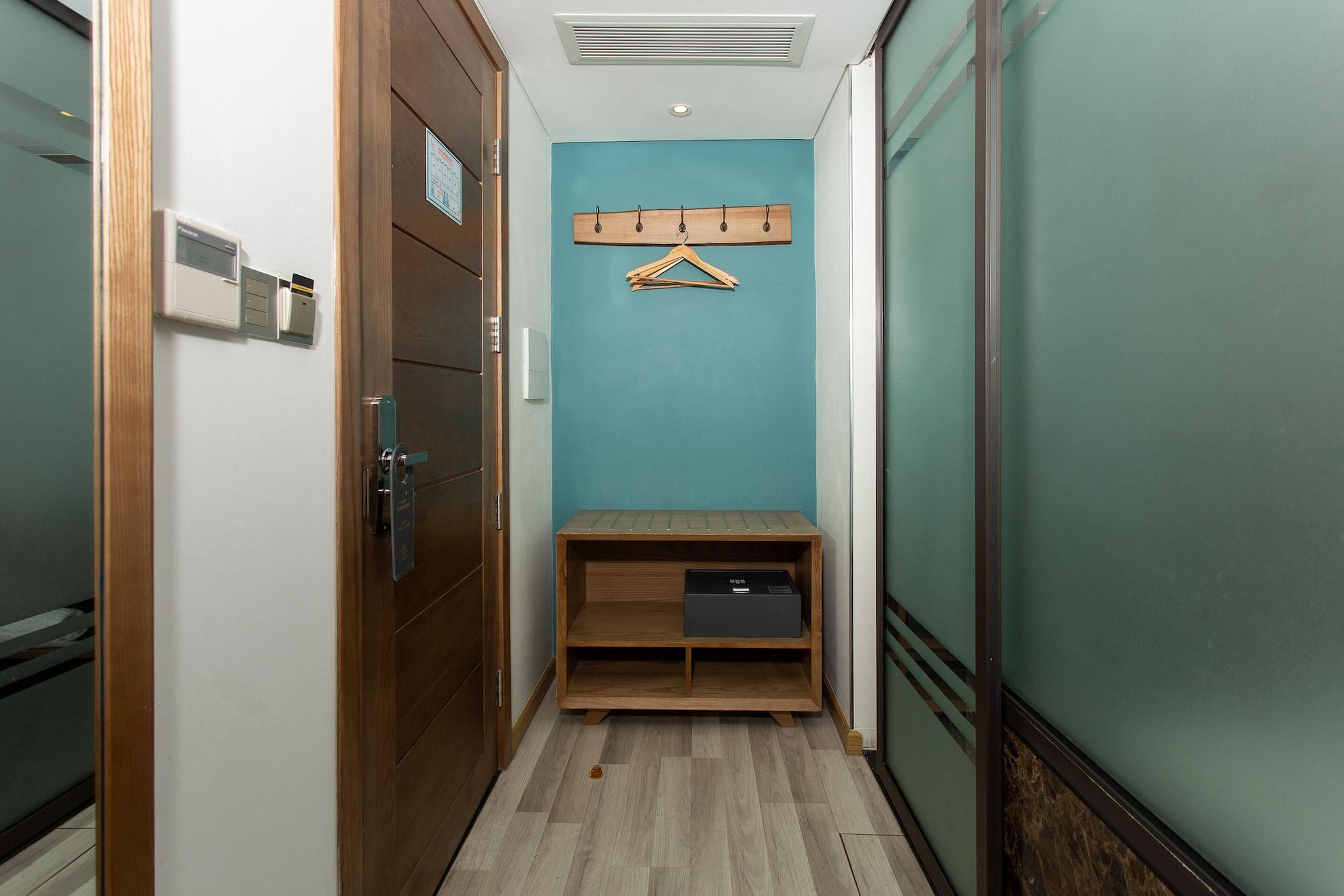 Capital O 781 Brilliant Majestic Hotel Дананг Екстериор снимка