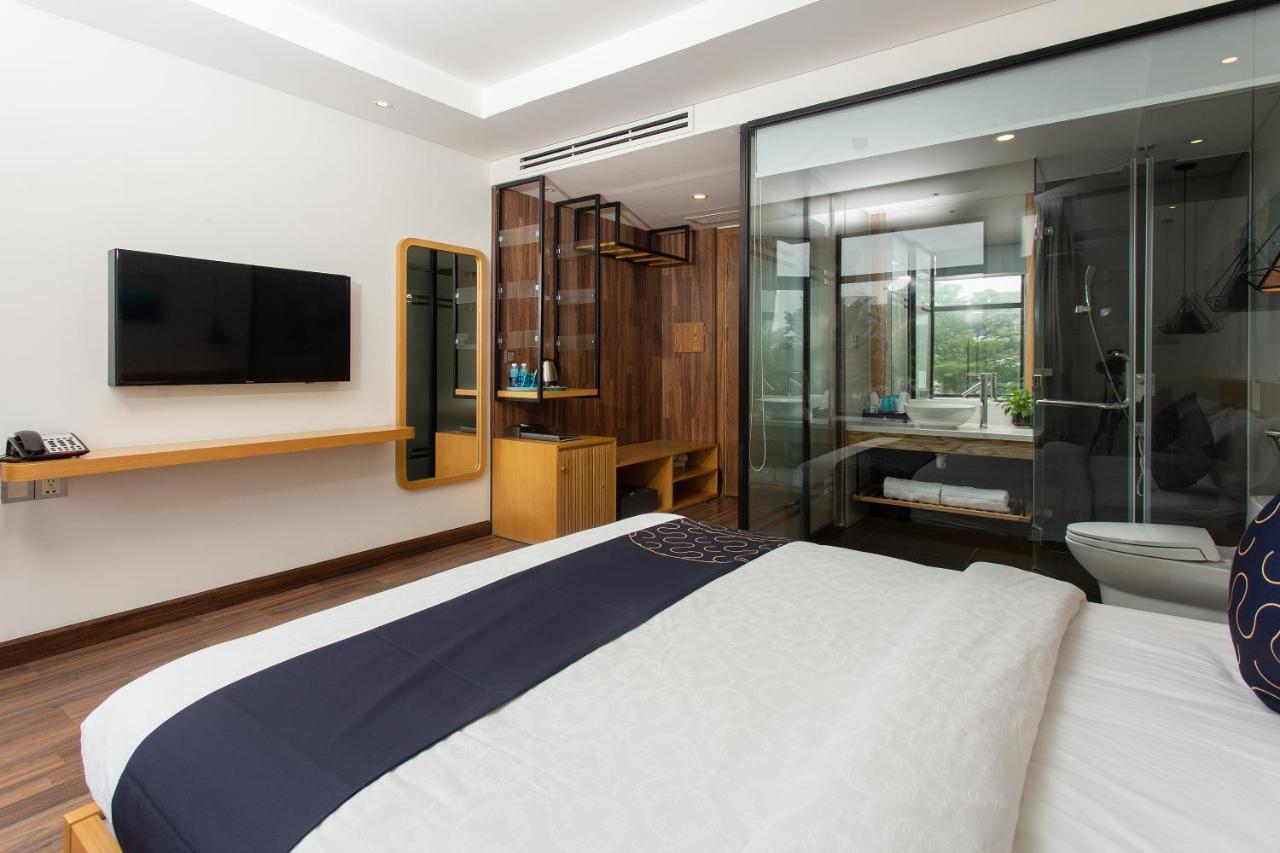 Capital O 781 Brilliant Majestic Hotel Дананг Екстериор снимка
