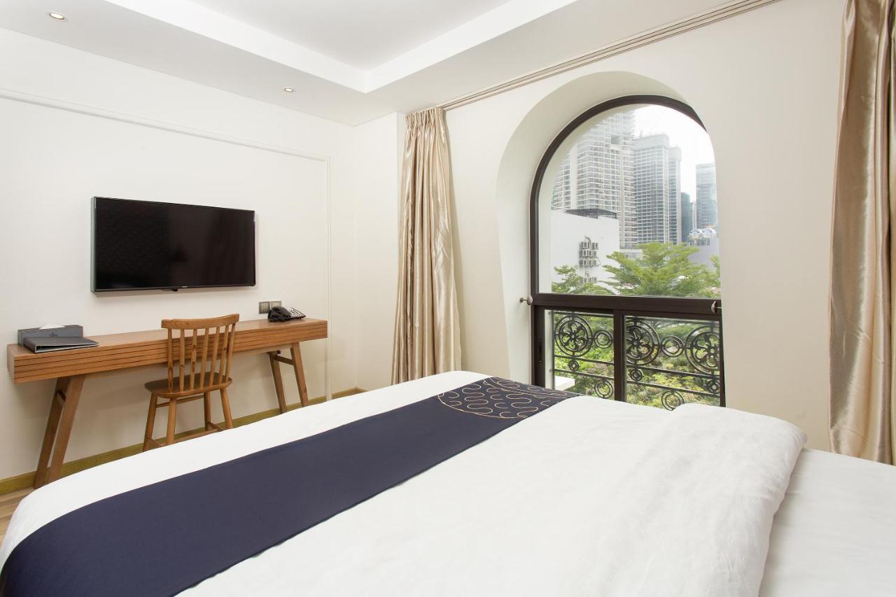 Capital O 781 Brilliant Majestic Hotel Дананг Екстериор снимка