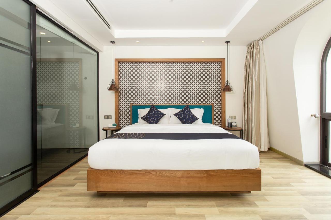 Capital O 781 Brilliant Majestic Hotel Дананг Екстериор снимка